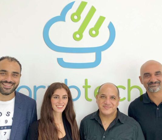 Foodics teams up with Grubtech Grubtech team
